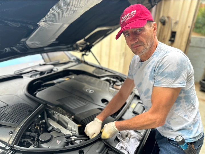 Mechanic